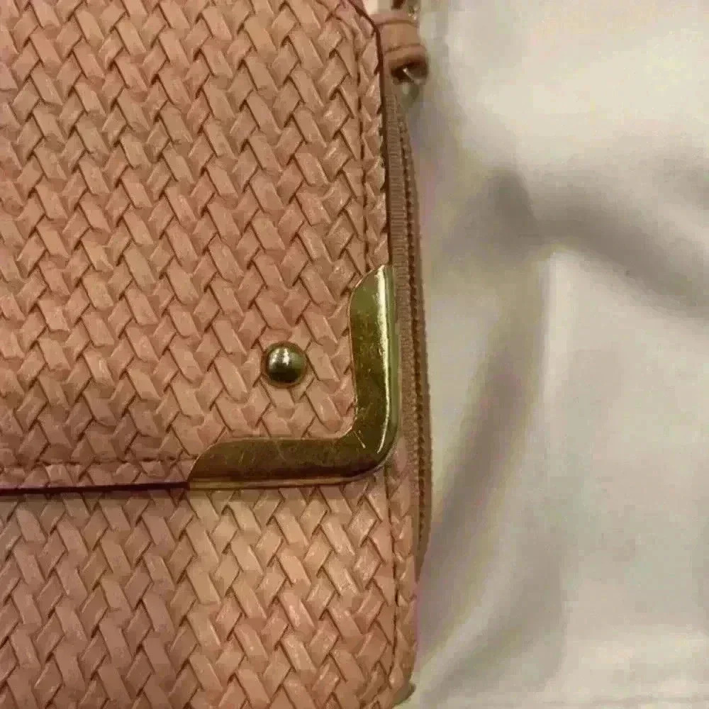 Bueno‎ Crossbody Bag - Picture 4 of 9